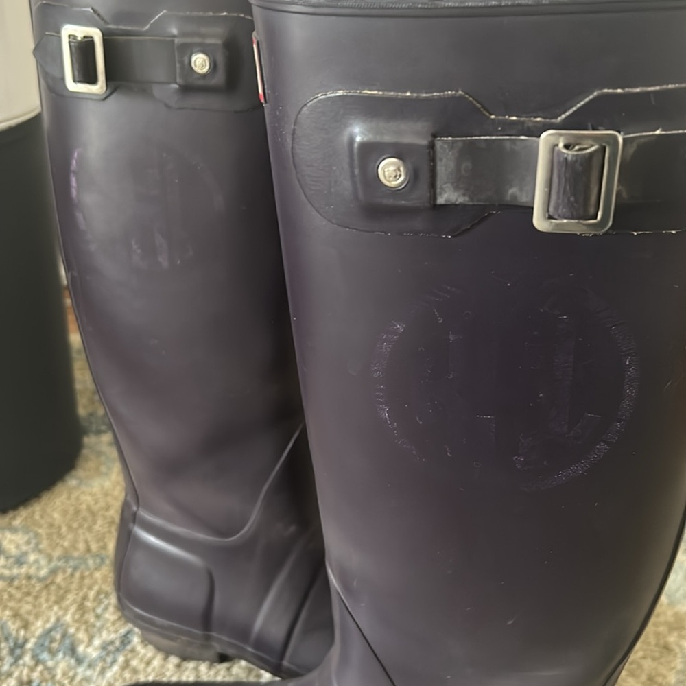 Hunter Classic Tall Waterproof Boots - Picture 7 of 10